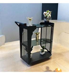 يقدم عربة مع 3 طوابق ، والزجاج على الحديد